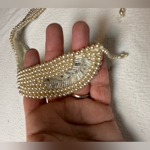 VTG Faux pearl collar necklace bugle bead leaf pattern satin back wedding formal - Picture 9 of 11